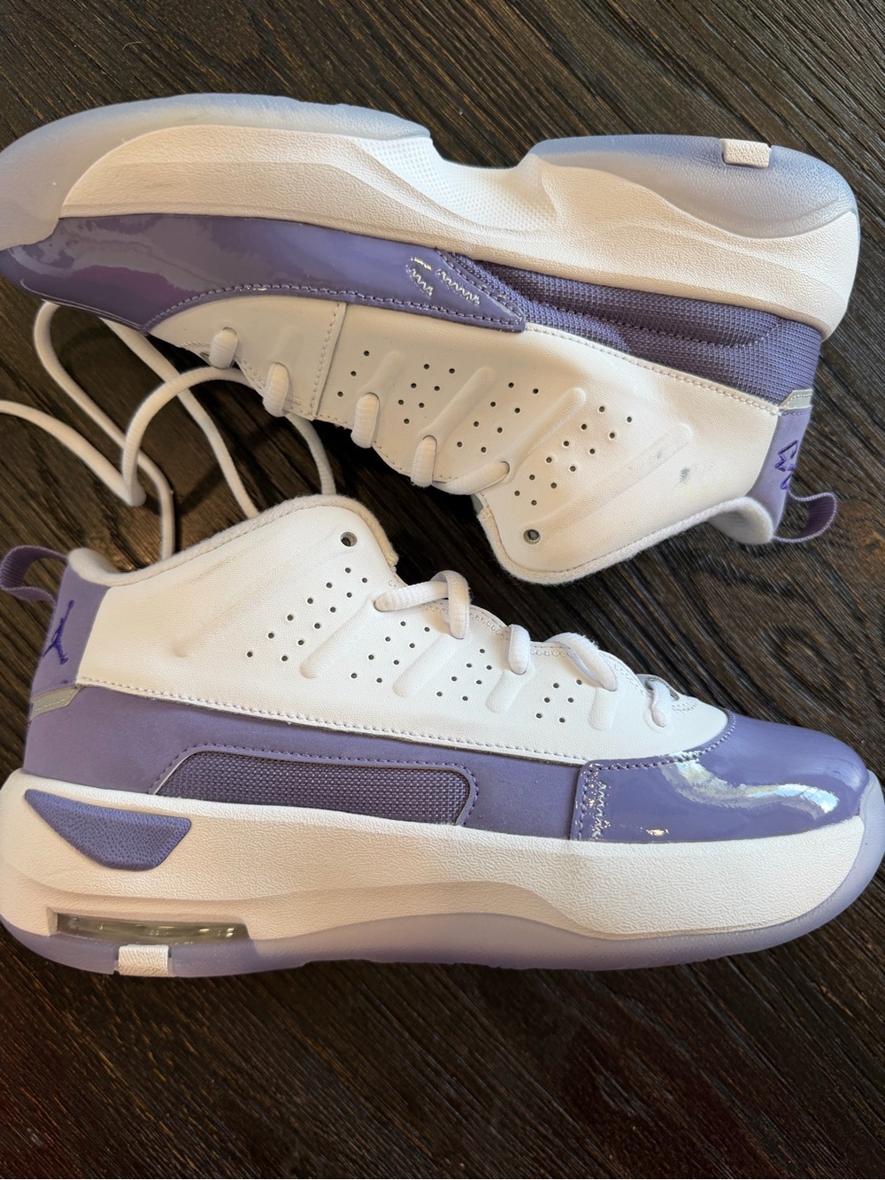 Nike Air Jordan Max Aura 7 White and Purple  6Y
